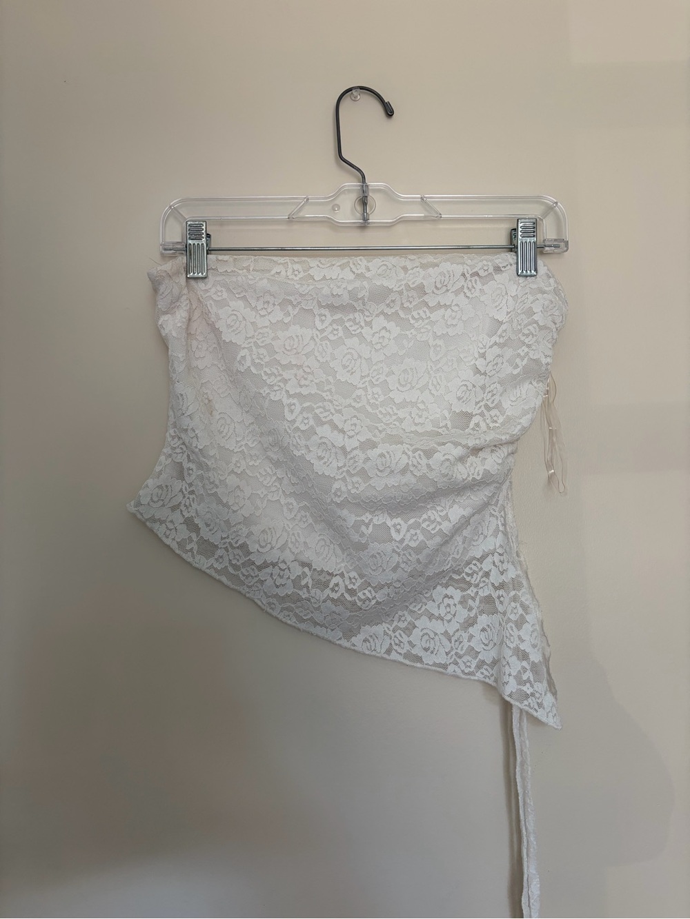 La Hearts White Lace Asymmetrical Tube Top